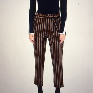 Zara pleated trousers with belt